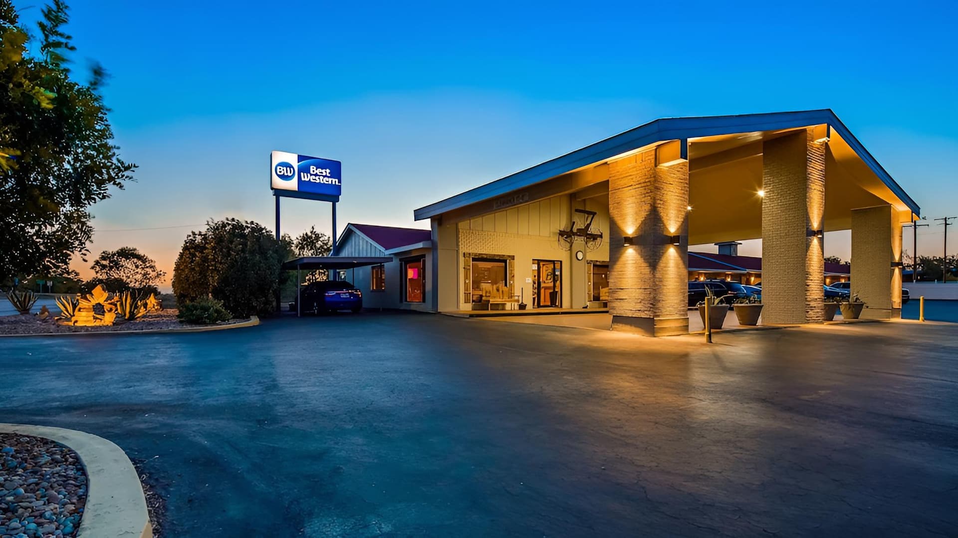 Best Western Llano featured exterior or lobby in Llano, TX — similar hotel
