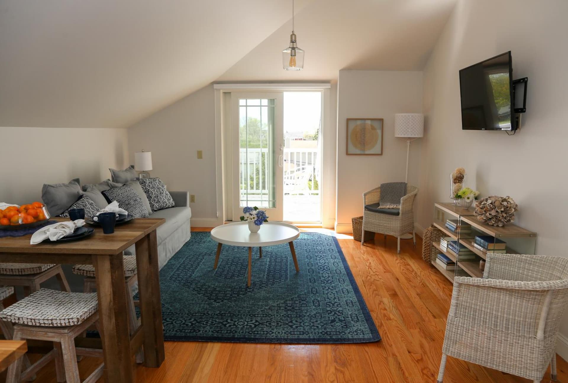The Sea Breeze Inn gallery photo in Middletown, RI — image 84