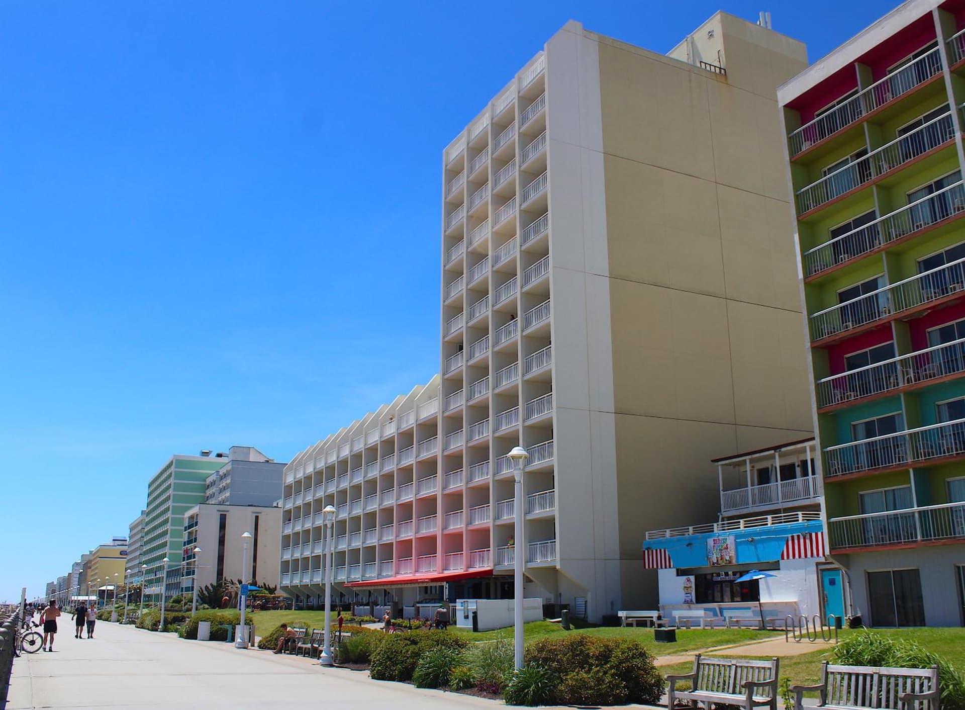 Ocean Sands Resort, Oceanfront, Virginia Beach by Vacatia gallery photo in Virginia Beach, VA — image 13