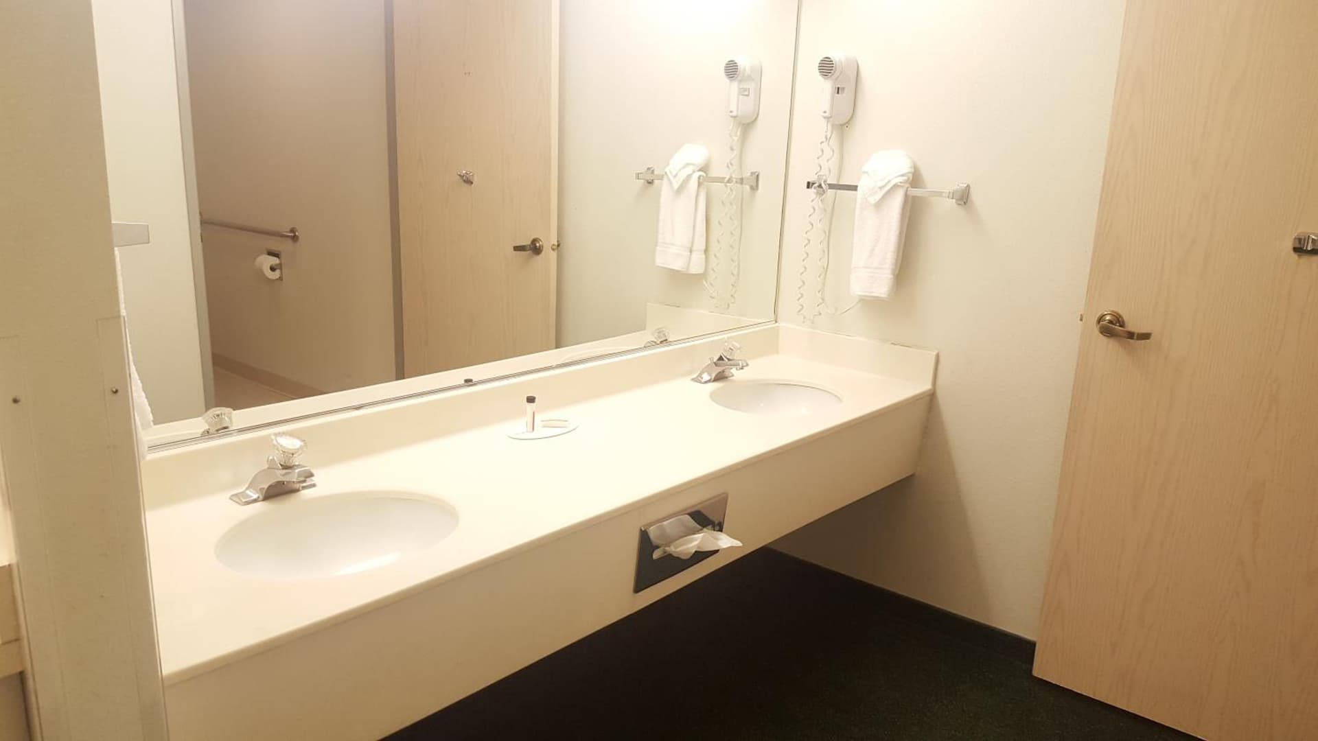 Baymont by Wyndham Coeur D Alene gallery photo in Coeur d'Alene, ID — image 16