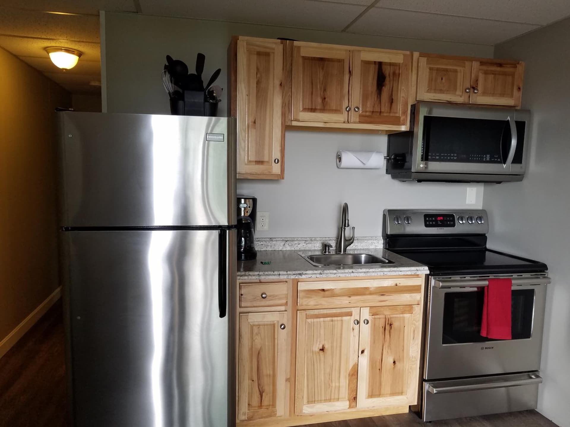 Grand View Resort gallery photo in Weirs Beach, NH — image 63
