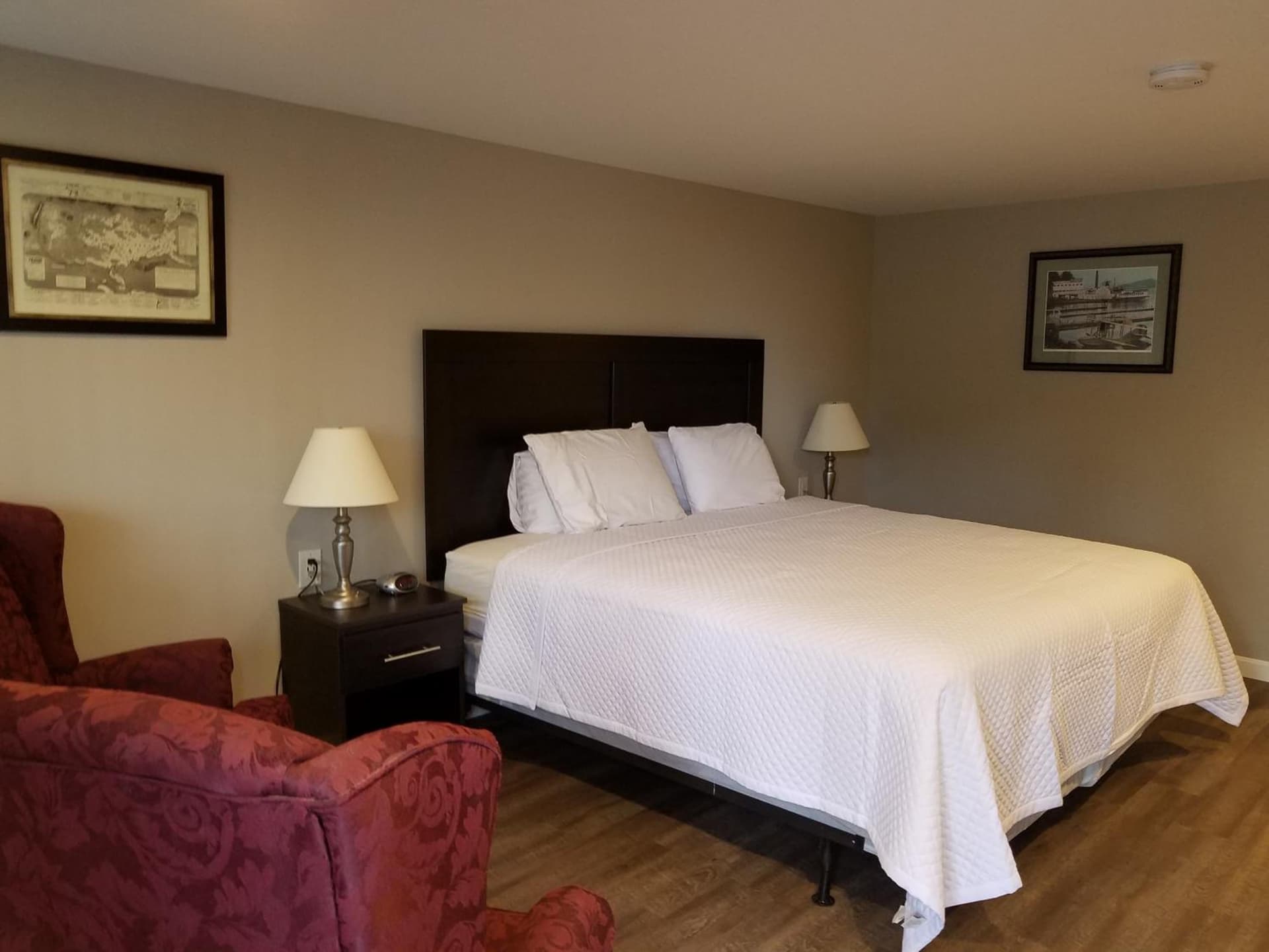 Grand View Resort gallery photo in Weirs Beach, NH — image 105