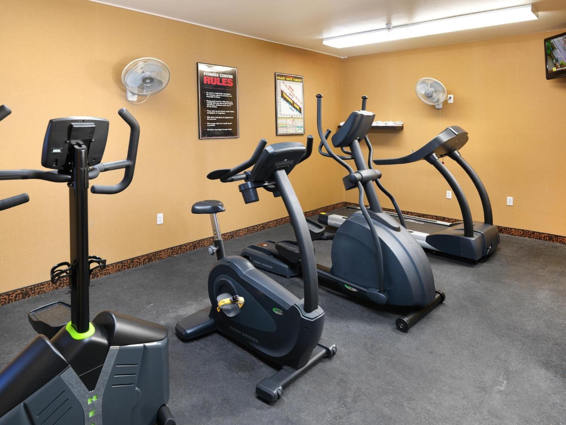 Crystal Inn Hotel & Suites - West Valley City gallery photo in West Valley City, UT — image 6