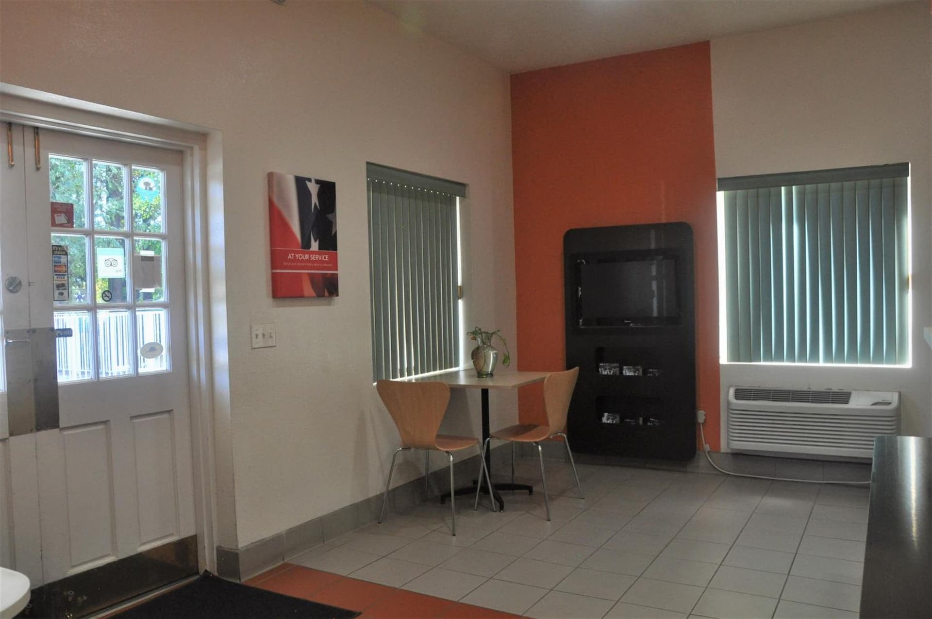 Motel 6-Raleigh, NC - Cary gallery photo in Cary, NC — image 26