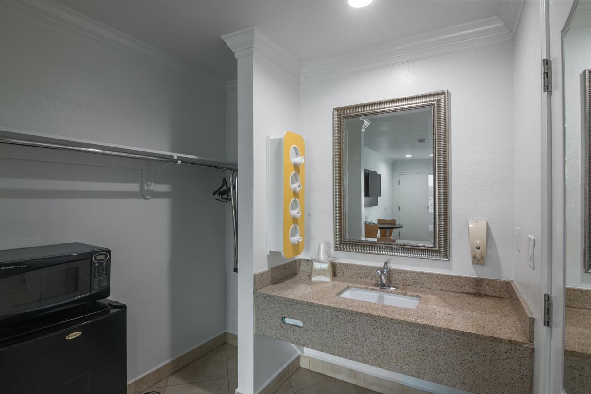 Motel 6-Norwalk, CA gallery photo in Norwalk, CA — image 31