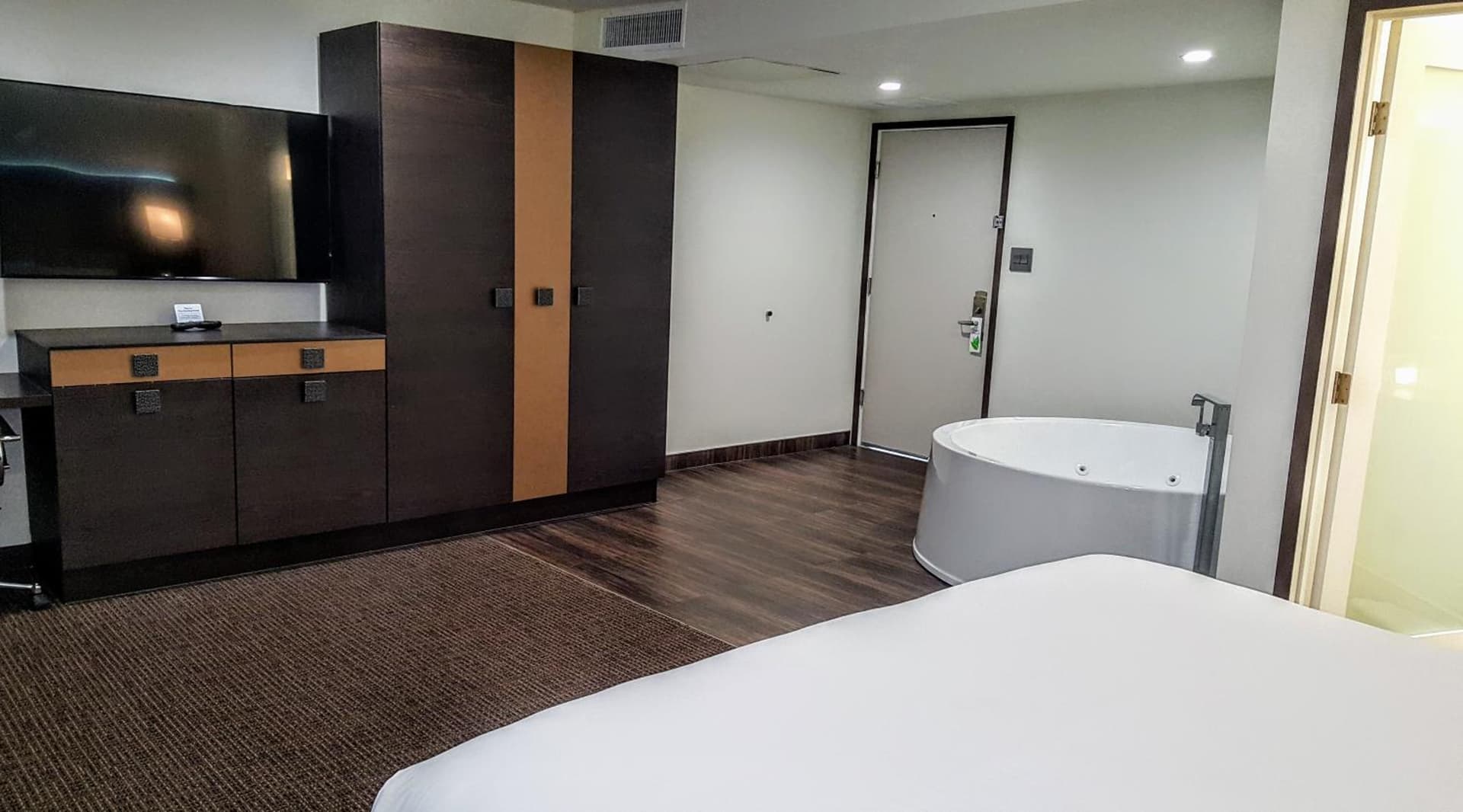 Hotel Xilo Glendale gallery photo in Glendale, CA — image 44
