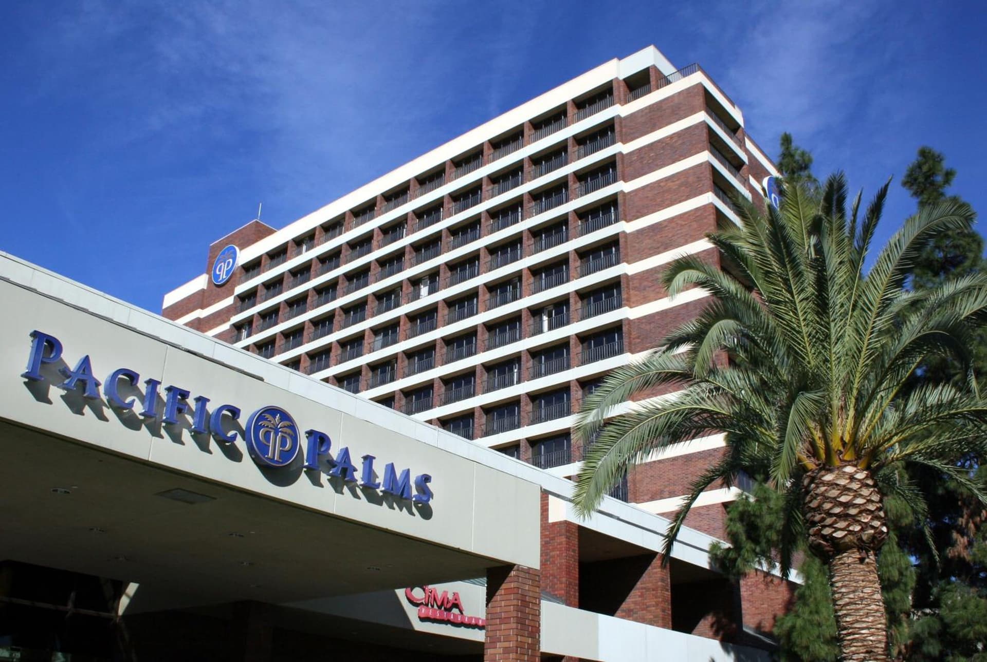 Pacific Palms Resort and Golf Club featured exterior or lobby in La Puente, CA — similar hotel