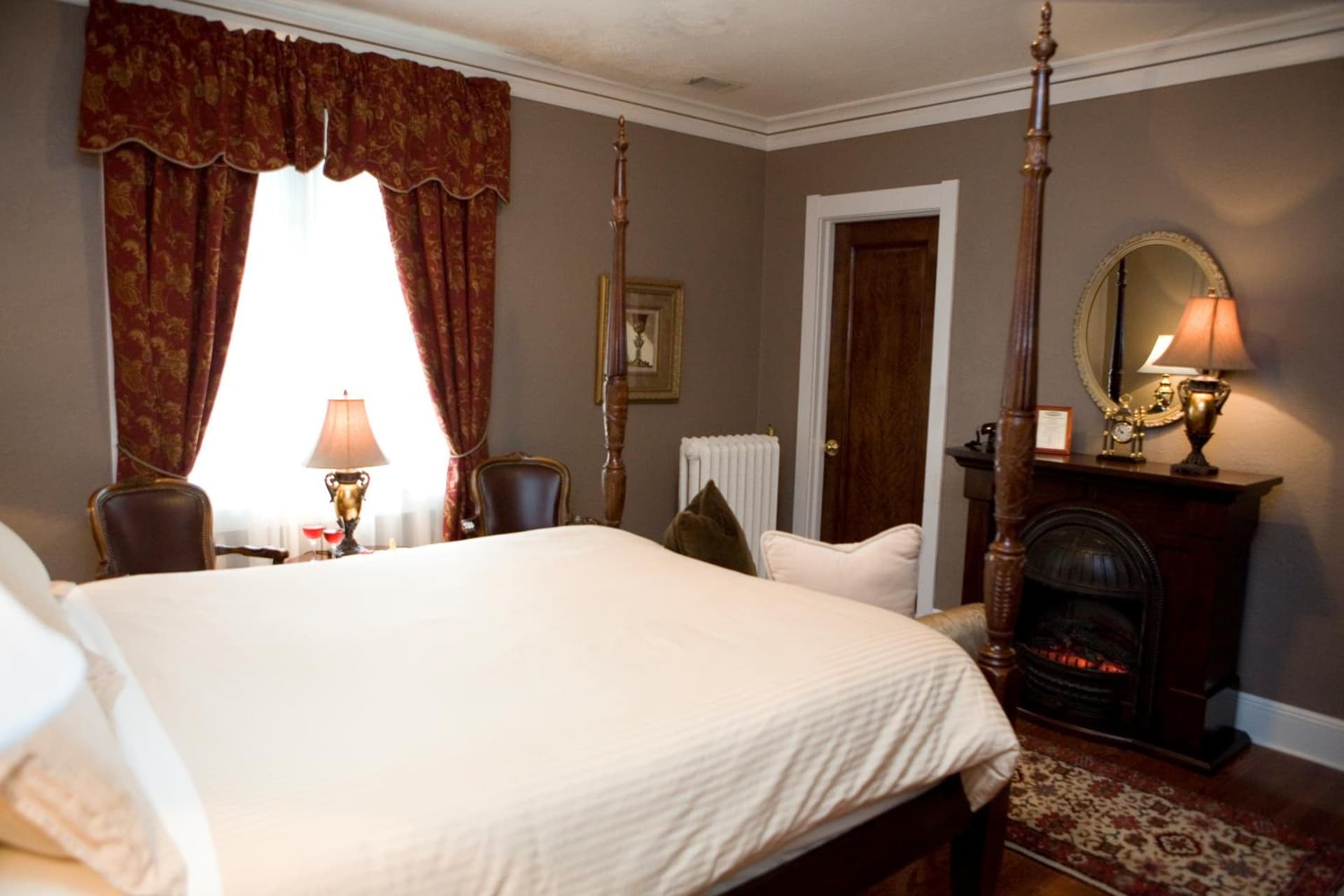 The Belvedere Inn & Restaurant property views in Saugatuck, MI — gallery photo 3