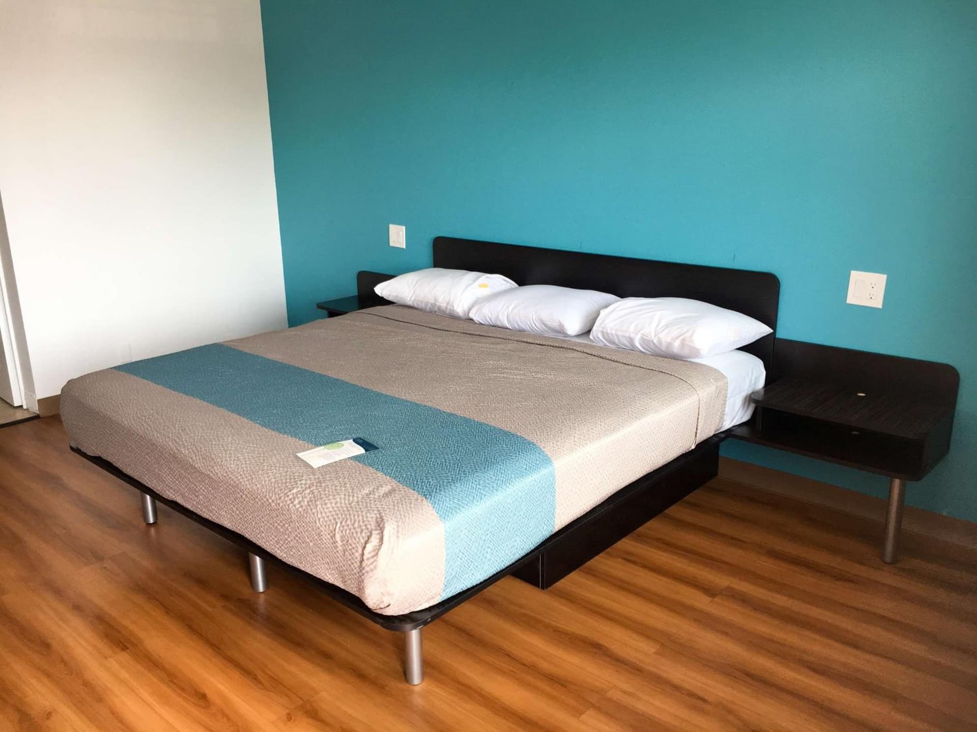 Motel 6-Norwalk, CA gallery photo in Norwalk, CA — image 36