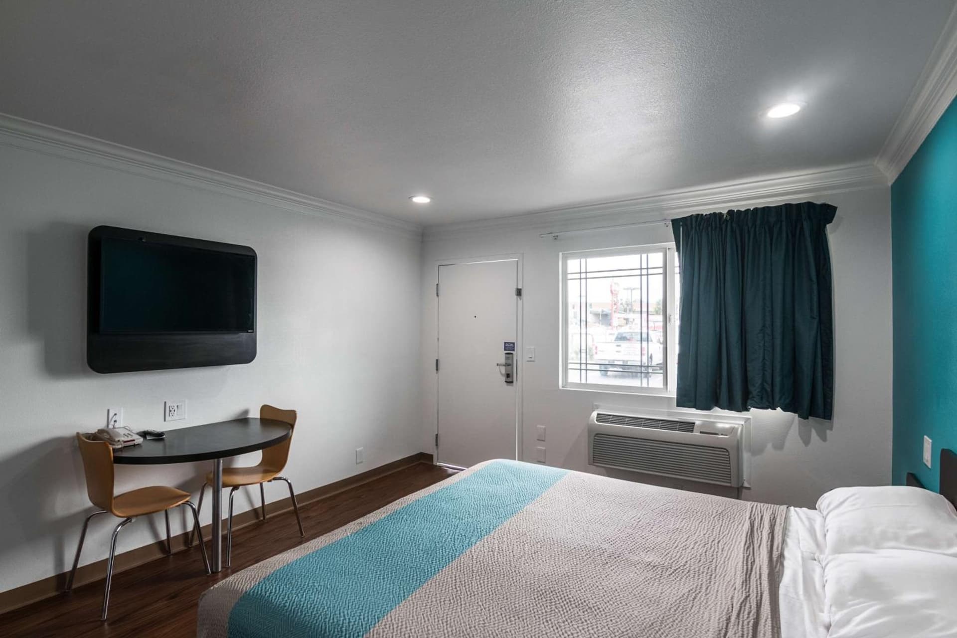 Motel 6-Norwalk, CA gallery photo in Norwalk, CA — image 25