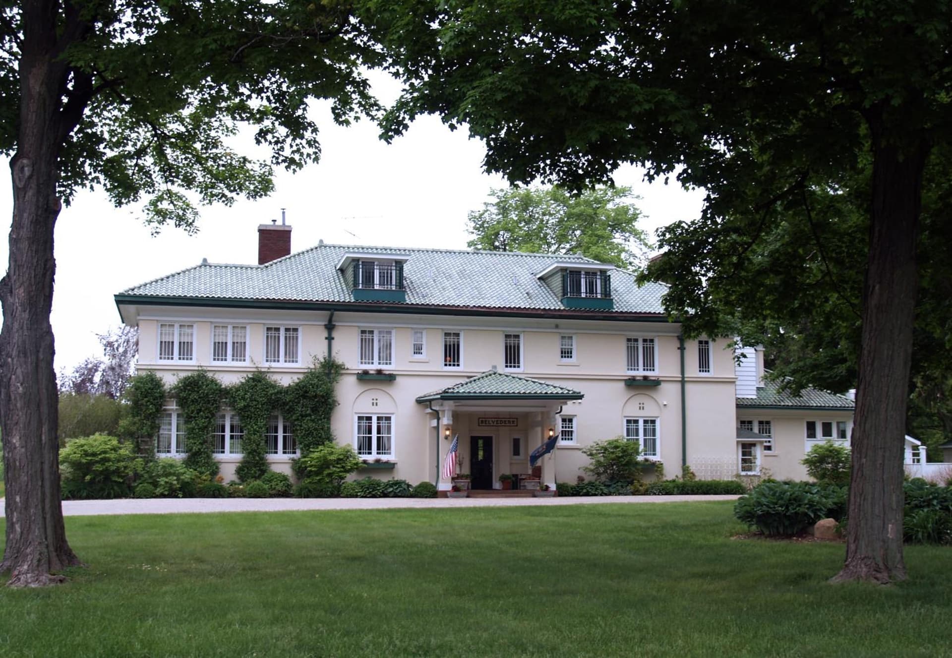 The Belvedere Inn & Restaurant gallery photo in Saugatuck, MI — image 34