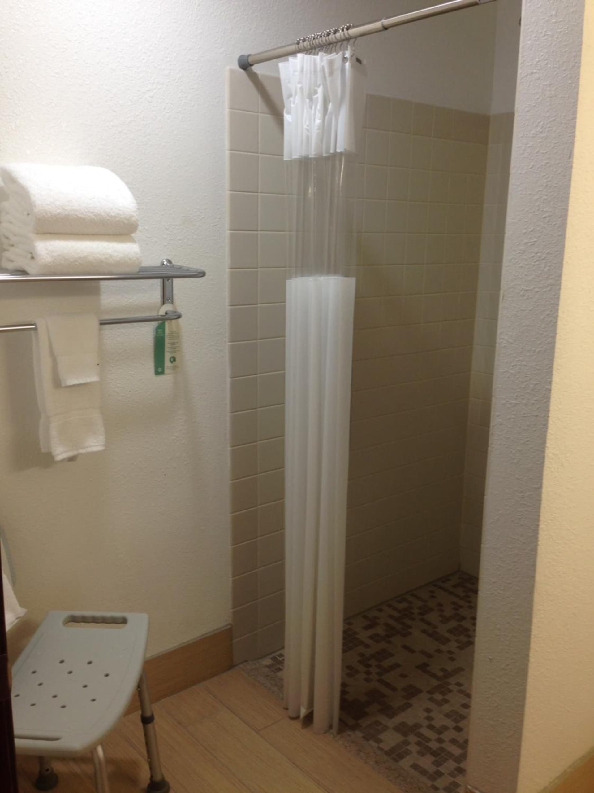 Country Inn & Suites by Radisson, Delta Park North Portland gallery photo in Portland, OR — image 34
