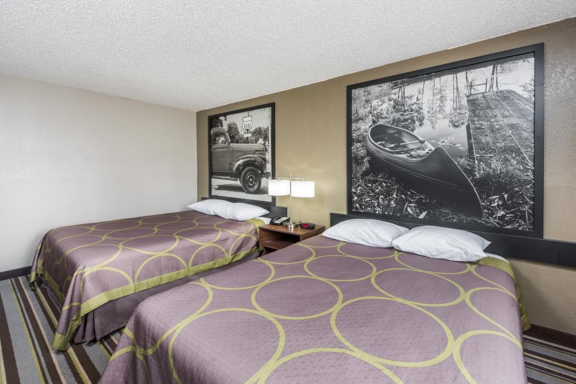 Super 8 by Wyndham Bloomington Normal gallery photo in Bloomington, IL — image 25
