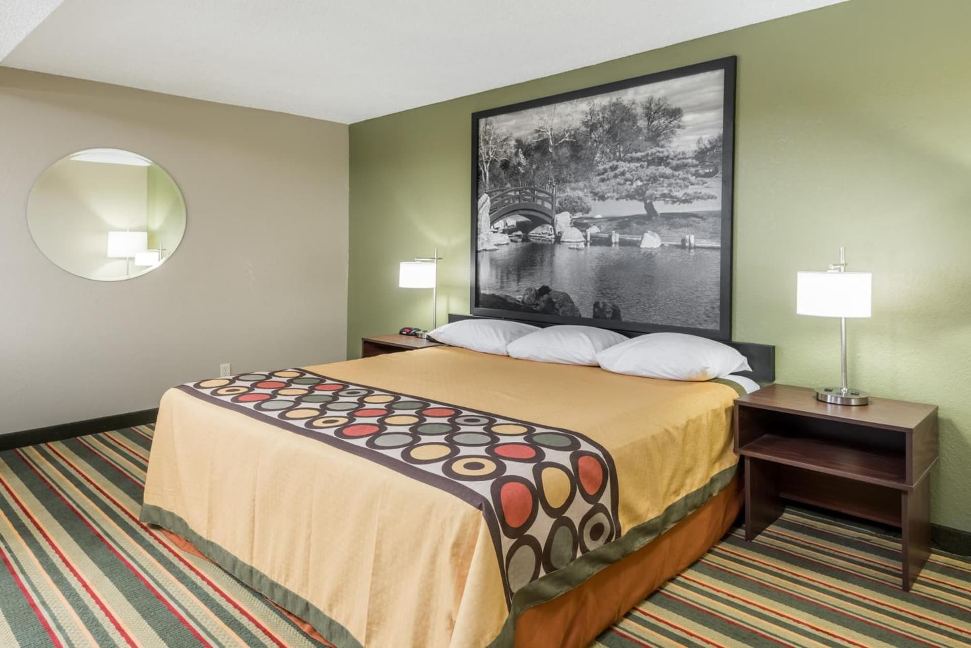 Super 8 by Wyndham Bloomington Normal gallery photo in Bloomington, IL — image 20