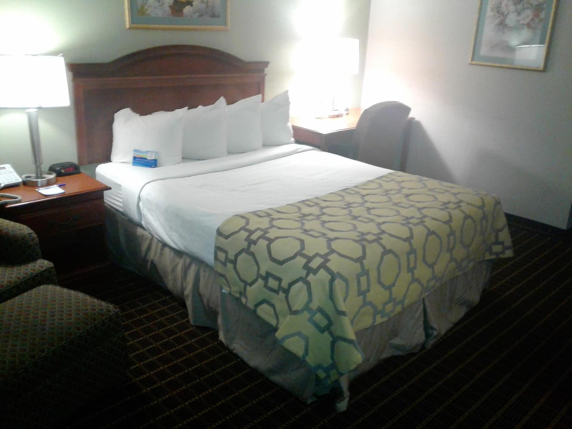 Baymont by Wyndham Clarksville Northeast gallery photo in Clarksville, TN — image 18