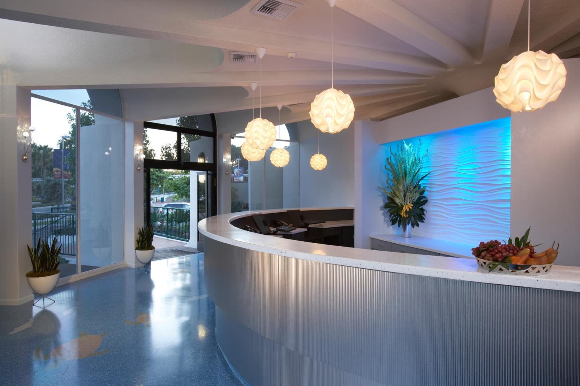 Howard Johnson by Wyndham Anaheim Hotel and Water Playground gallery photo in Anaheim, CA — image 151