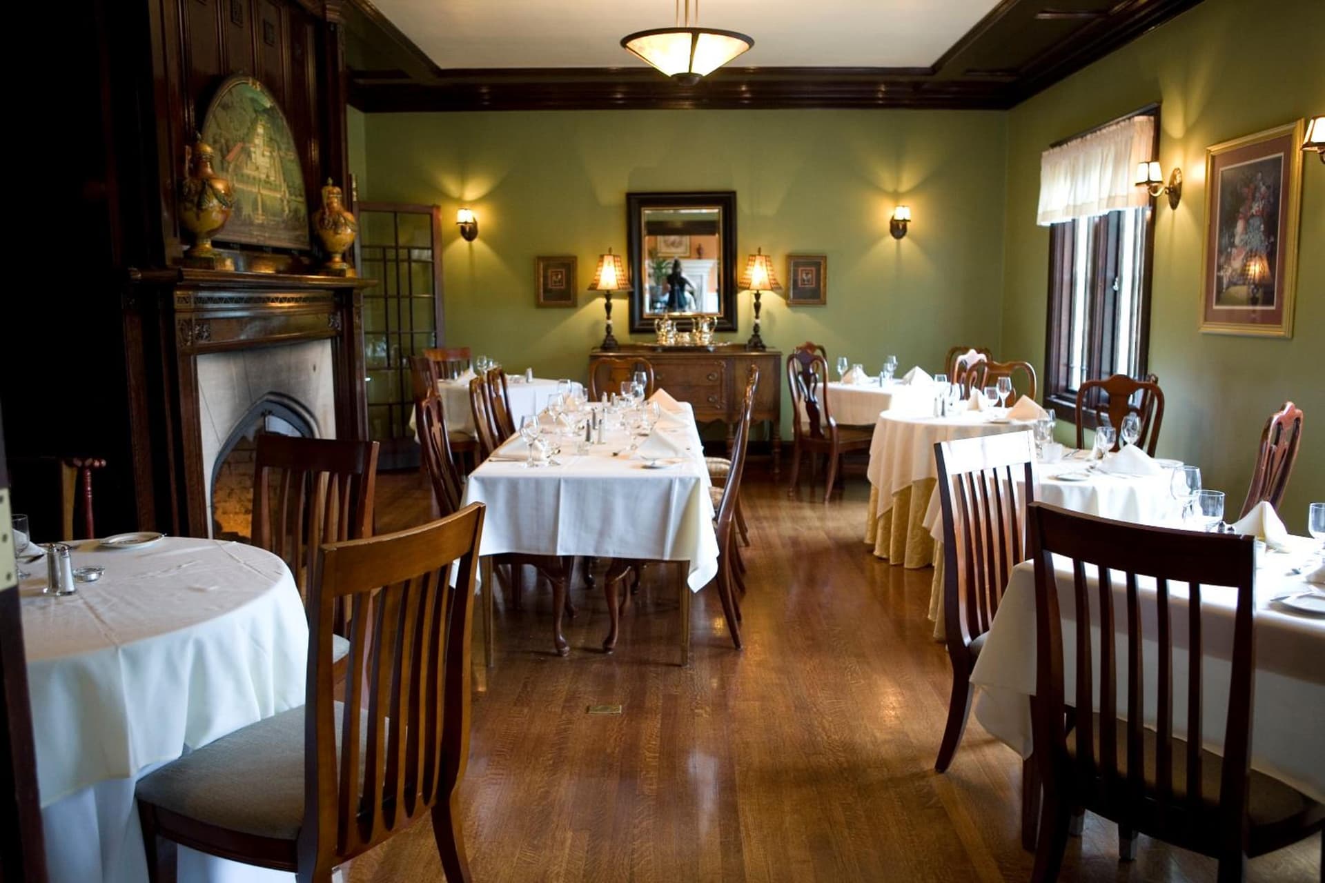 The Belvedere Inn & Restaurant gallery photo in Saugatuck, MI — image 10