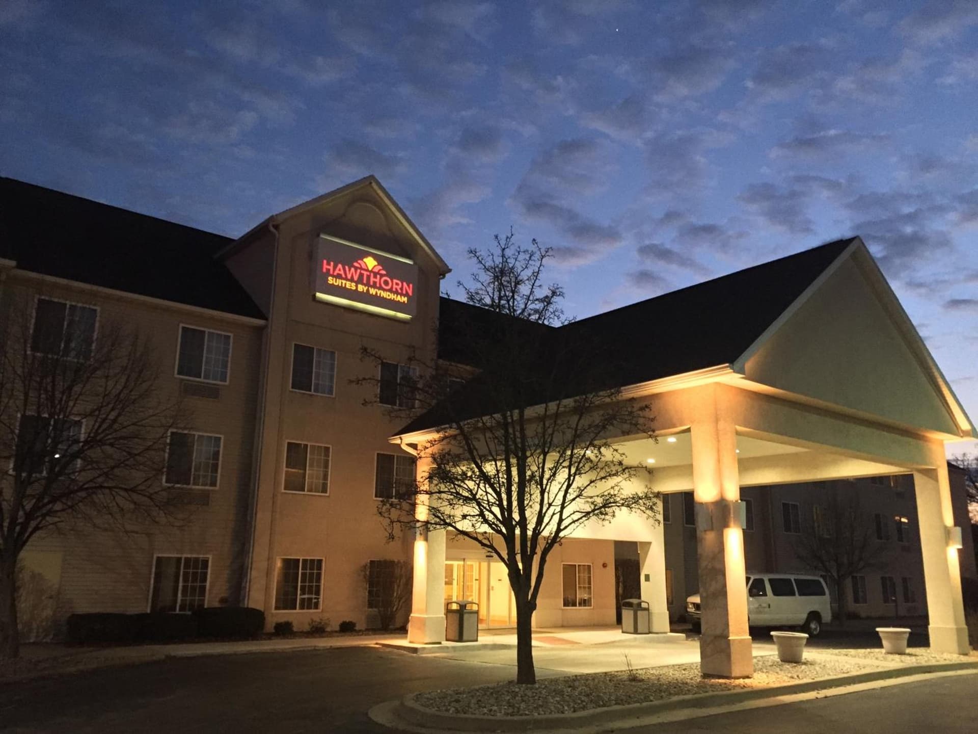 Hawthorn Extended Stay by Wyndham Decatur property views in Decatur, IL — gallery photo 3