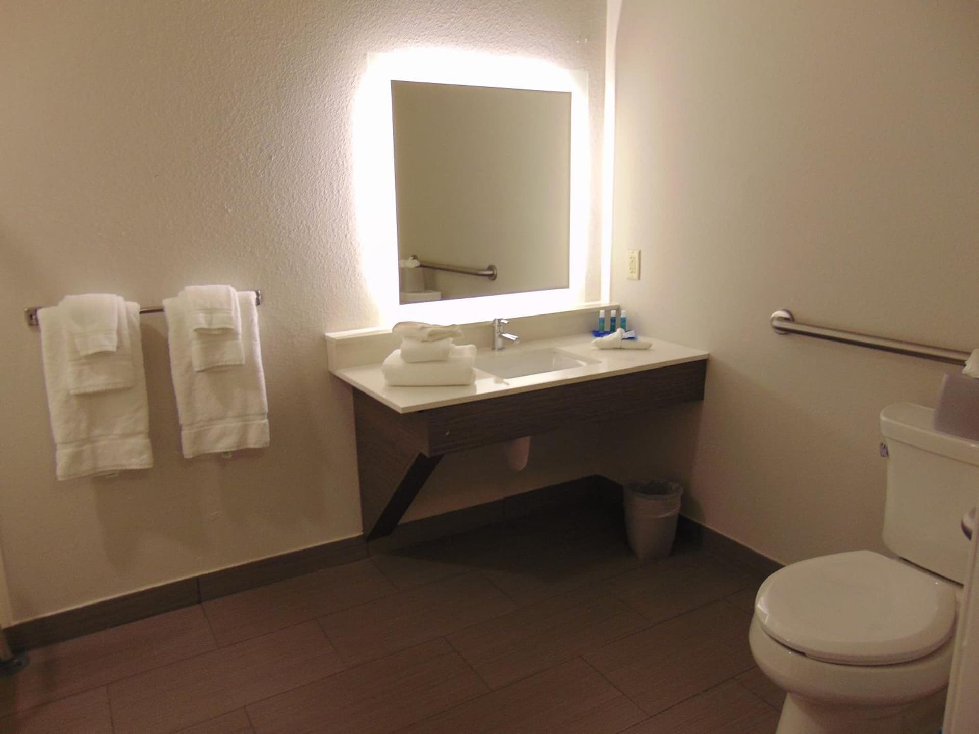 Holiday Inn Express & Suites Boynton Beach by IHG property views in Boynton Beach, FL — gallery photo 3