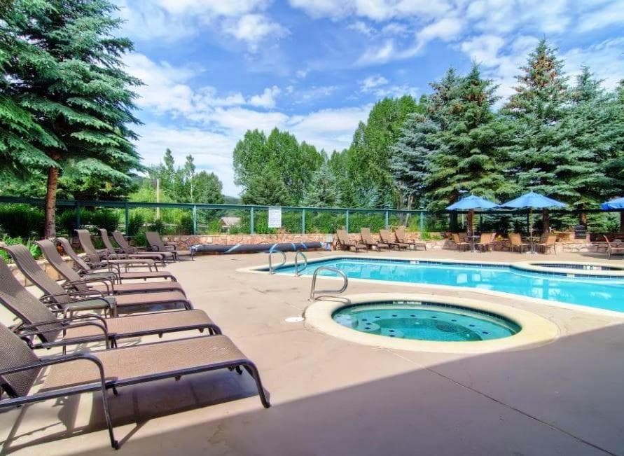 GetAways at Falcon Point Resort property views in Avon, CO — gallery photo 3