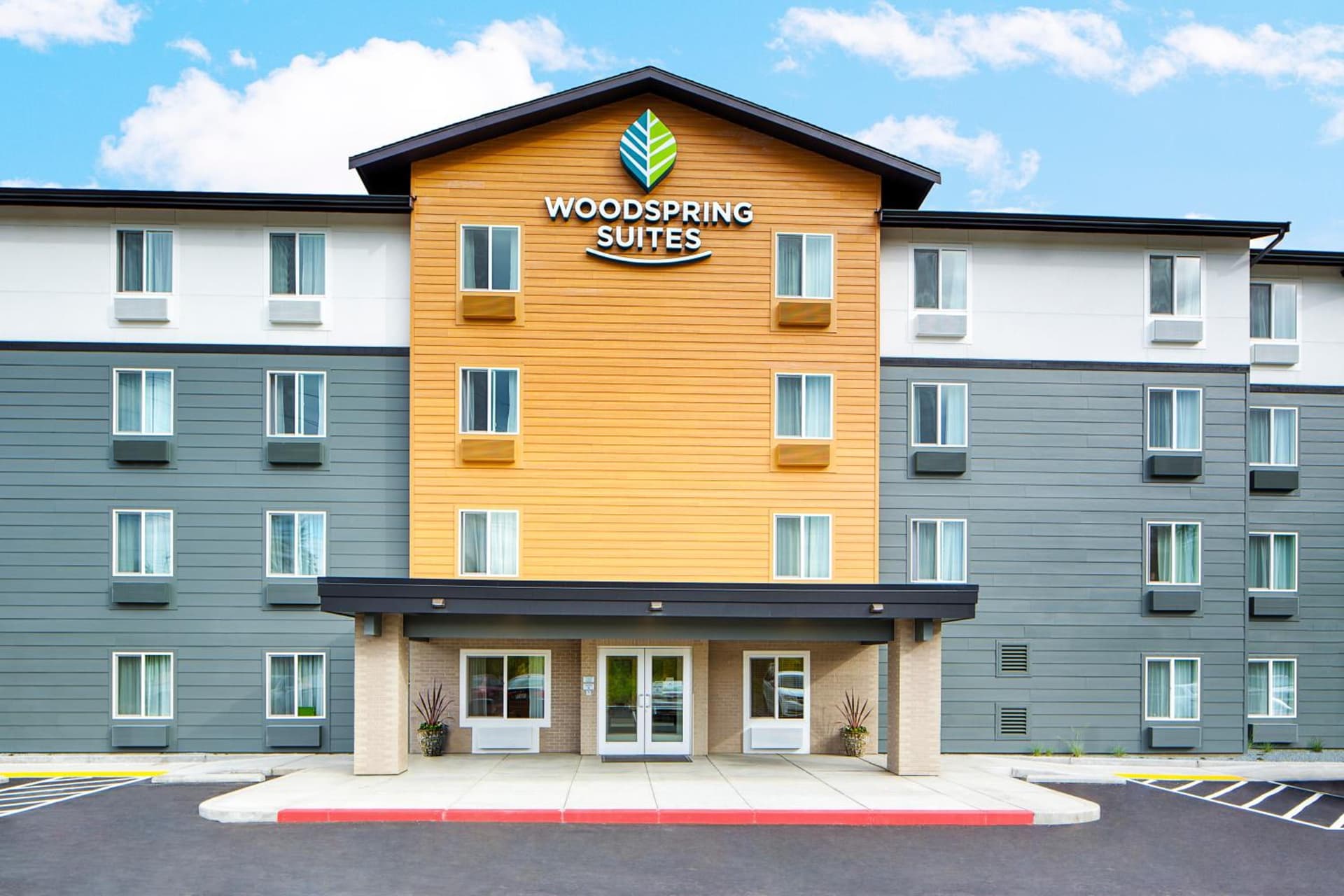 WoodSpring Suites Seattle Everett property views in Everett, WA — gallery photo 3