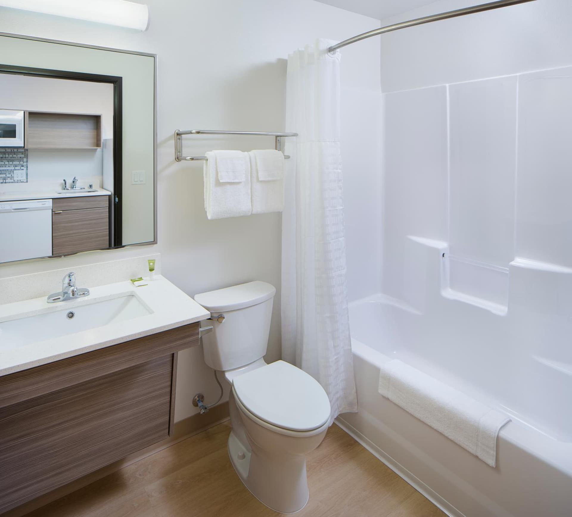 WoodSpring Suites Seattle Everett gallery photo in Everett, WA — image 15