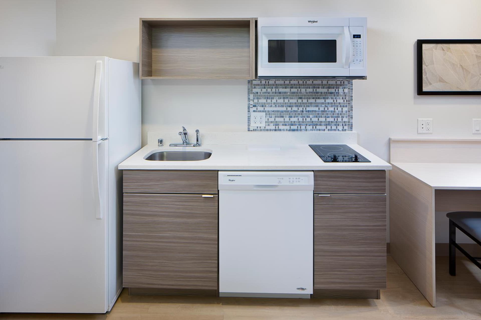 WoodSpring Suites Seattle Everett gallery photo in Everett, WA — image 10