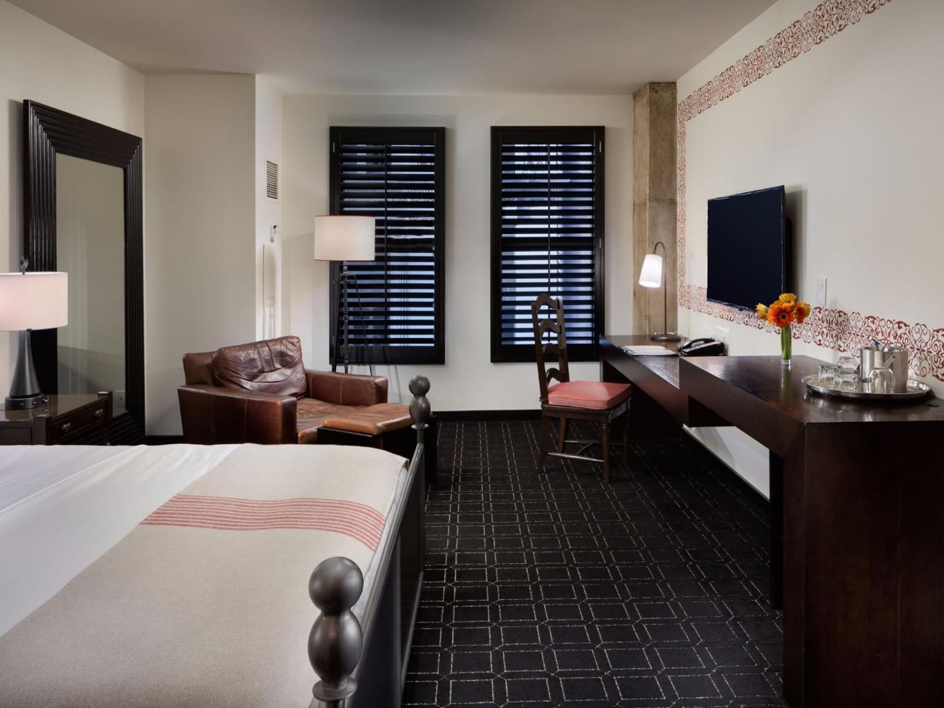 Hotel Valencia Riverwalk interior in San Antonio, TX — gallery photo 2
