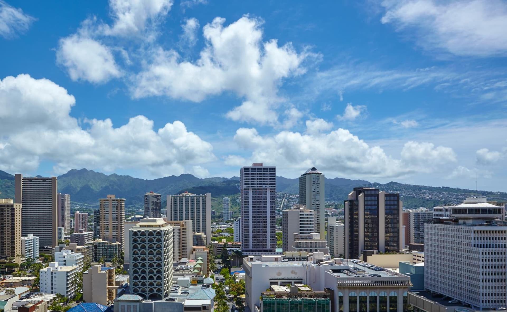 Halepuna Waikiki by Halekulani - NO RESORT FEE gallery photo in Honolulu, HI — image 13