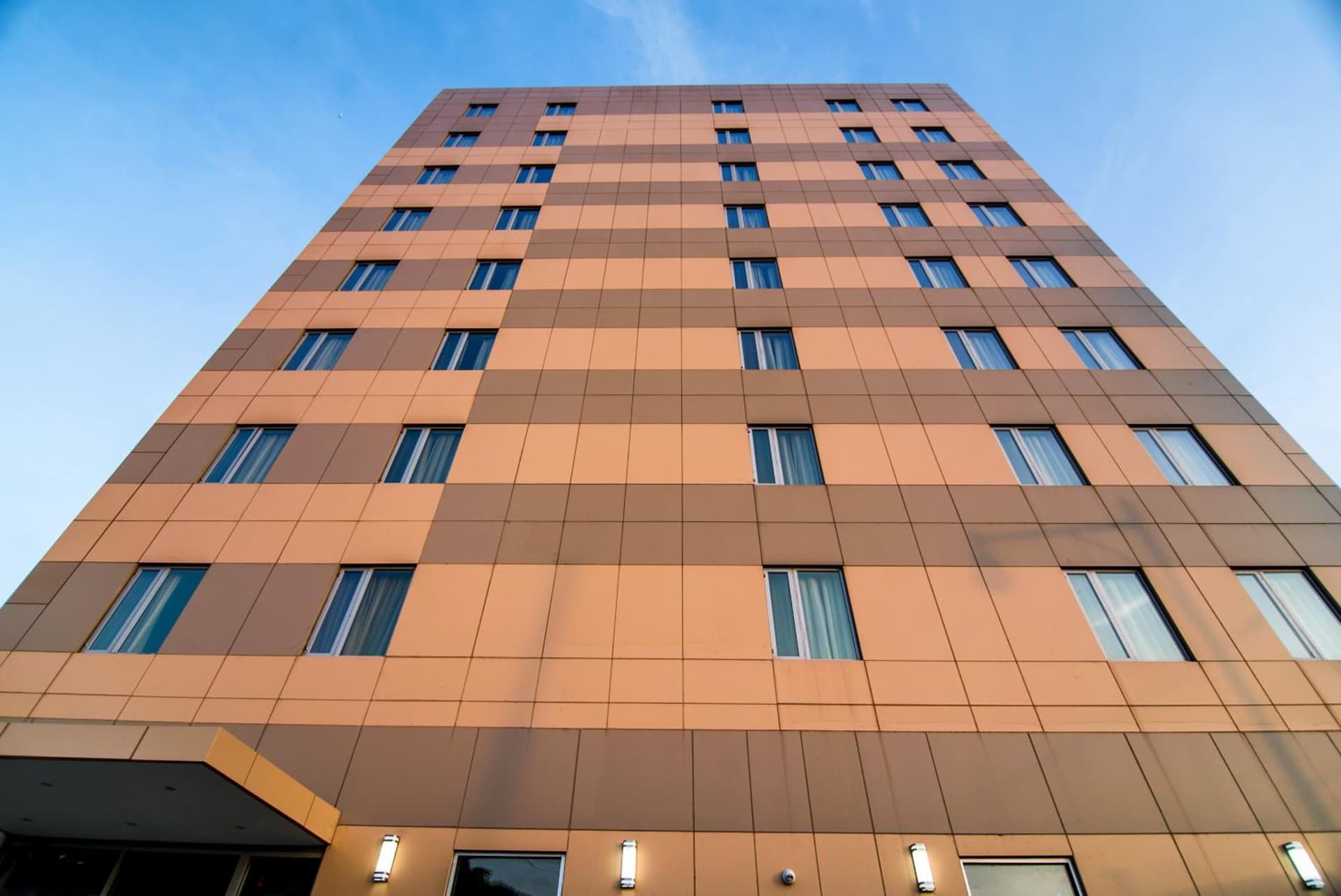 John Hotel property views in Queens, NY — gallery photo 3