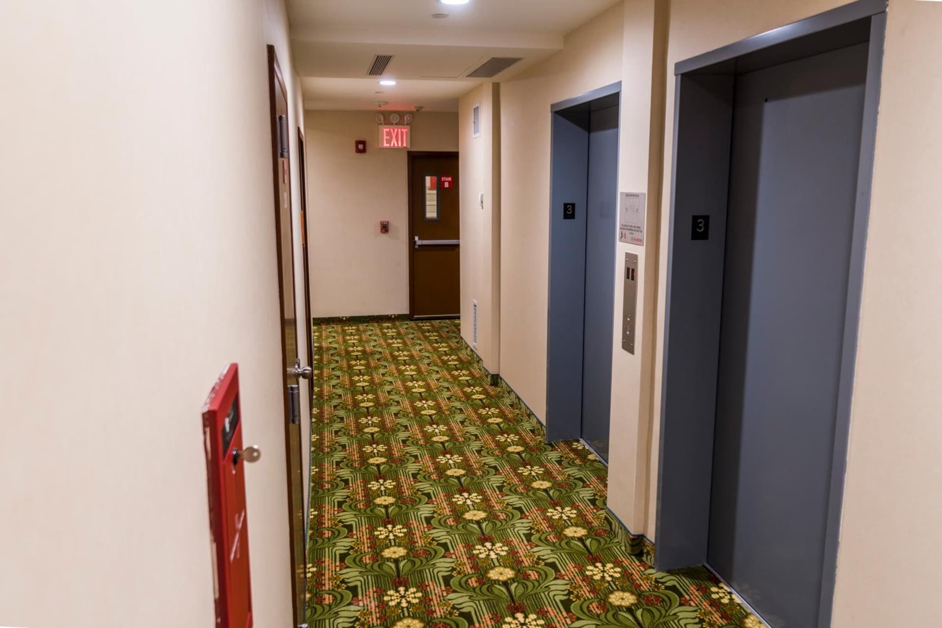 John Hotel gallery photo in Queens, NY — image 13