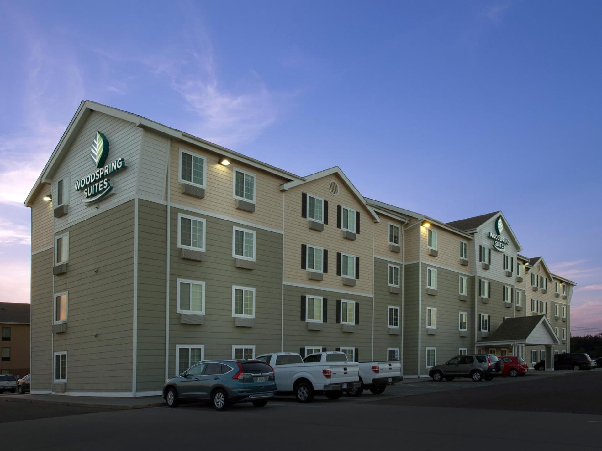WoodSpring Suites Junction City interior in Junction City, KS — gallery photo 2