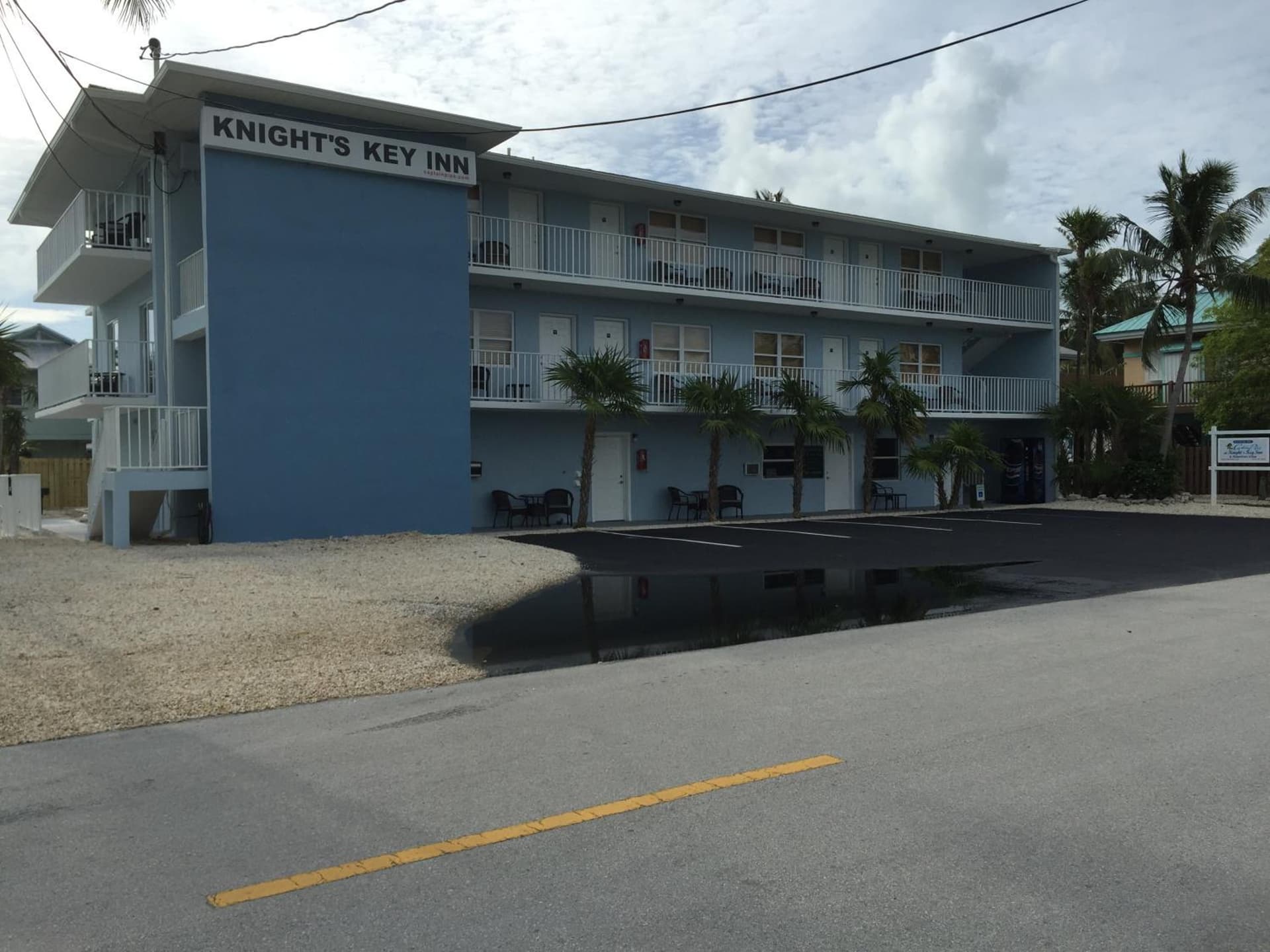 Knight's Key Suites featured exterior or lobby in Marathon, FL — similar hotel