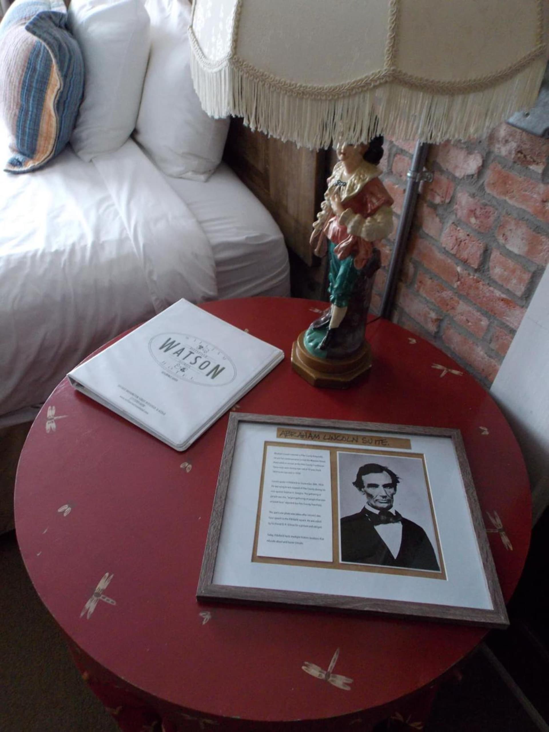 William Watson Hotel property views in Pittsfield, IL — gallery photo 3