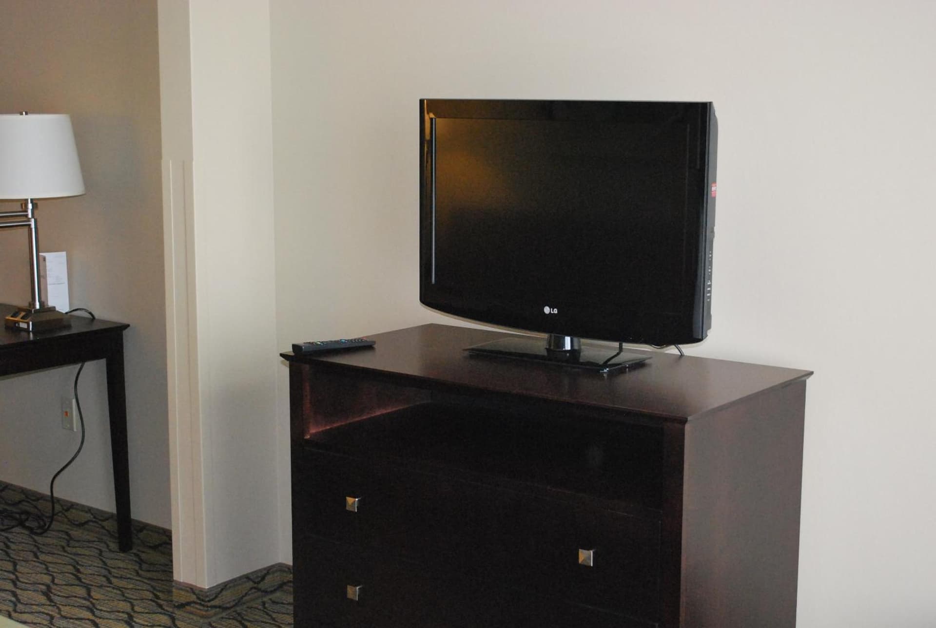 Holiday Inn Express Bloomington West by IHG interior in Bloomington, IL — gallery photo 2
