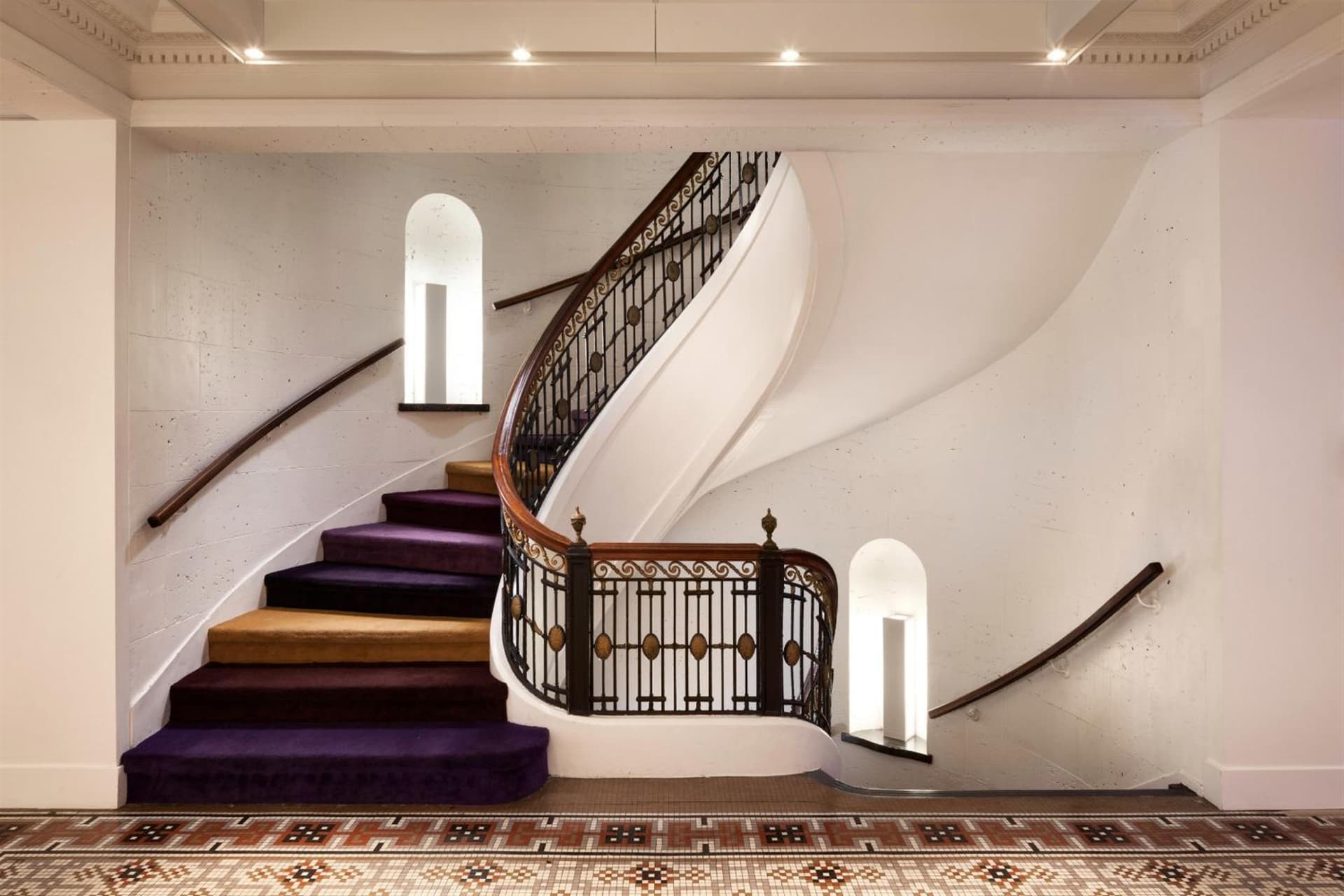 21c Museum Hotel Cincinnati gallery photo in Cincinnati, OH — image 37