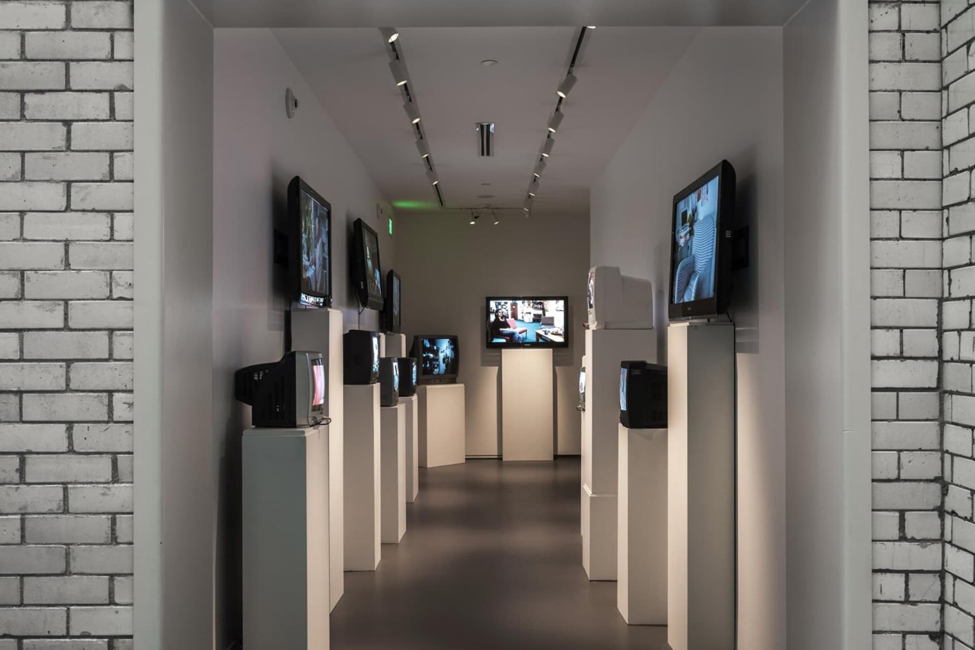 21c Museum Hotel Cincinnati gallery photo in Cincinnati, OH — image 17