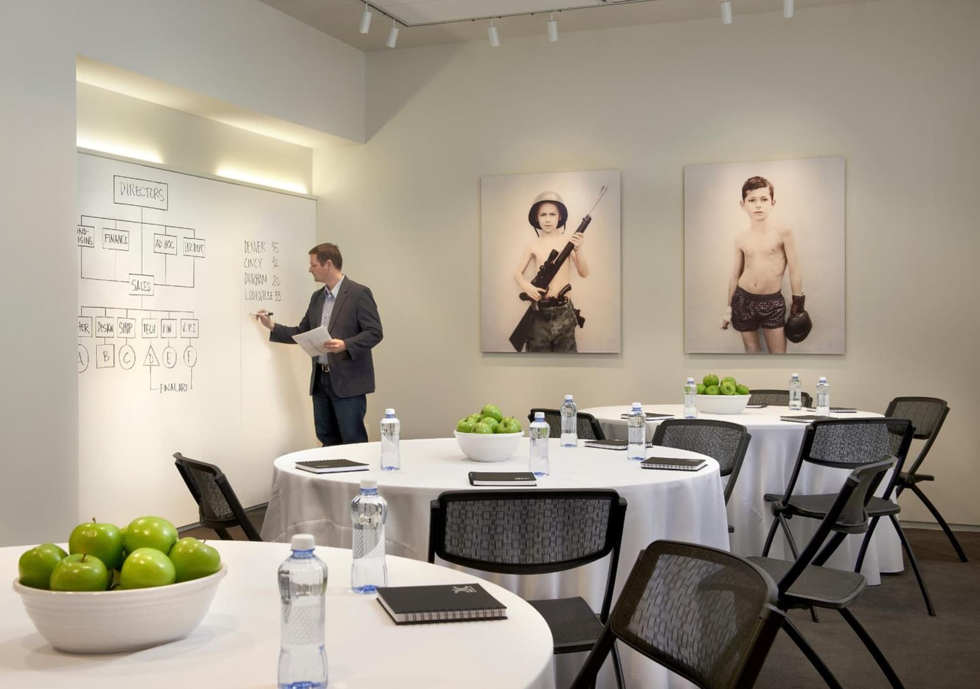 21c Museum Hotel Cincinnati gallery photo in Cincinnati, OH — image 27