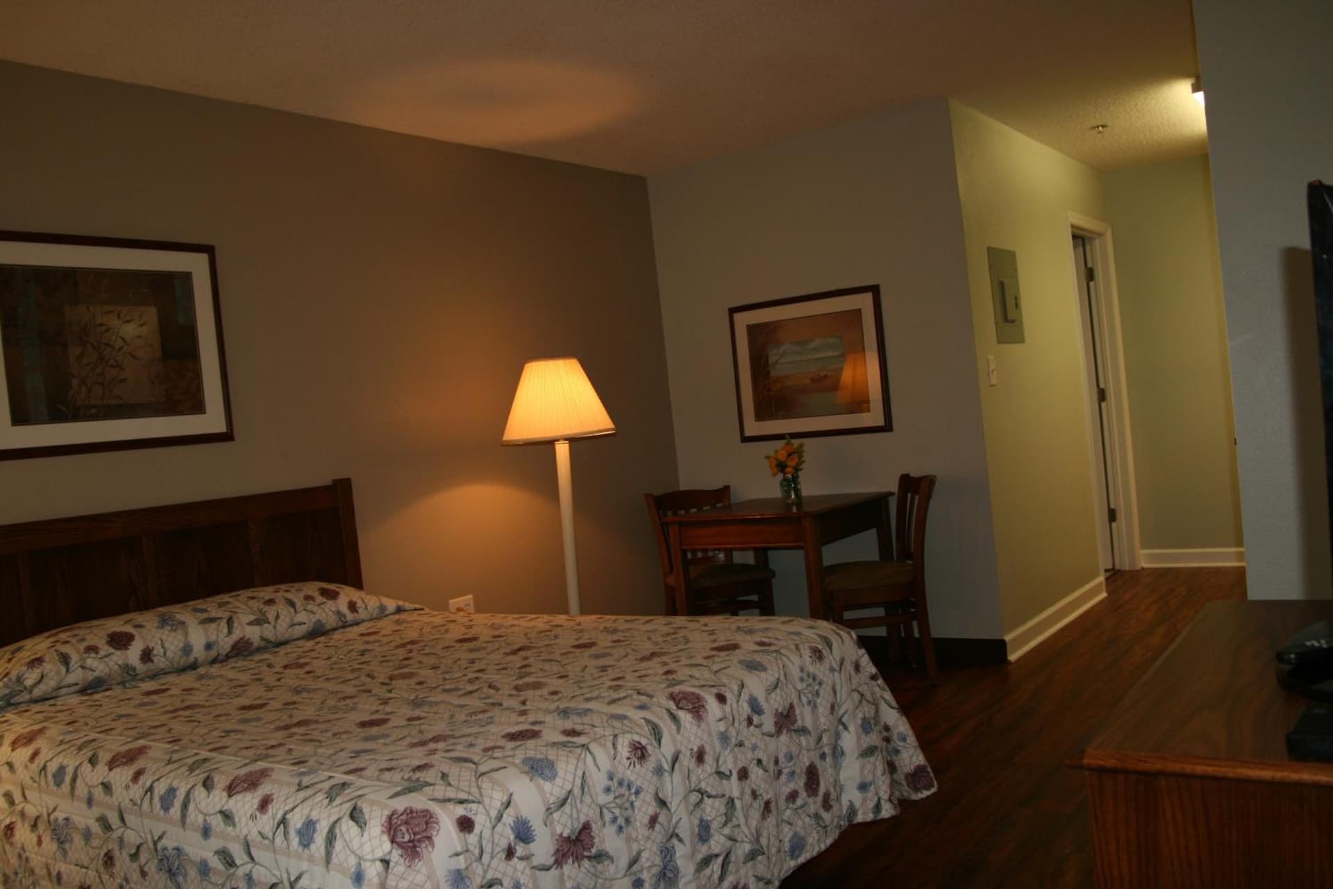 Affordable Suites Jacksonville gallery photo in Jacksonville, NC — image 18