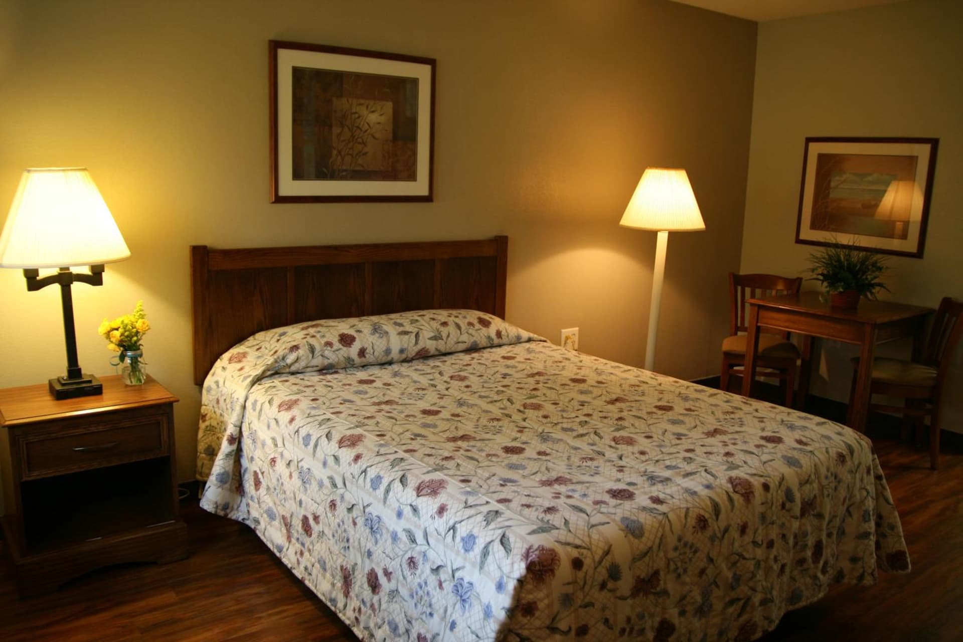 Affordable Suites Jacksonville gallery photo in Jacksonville, NC — image 8