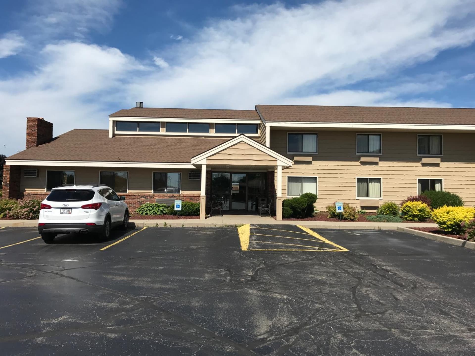 AmericInn by Wyndham West Bend interior in West Bend, WI — gallery photo 2