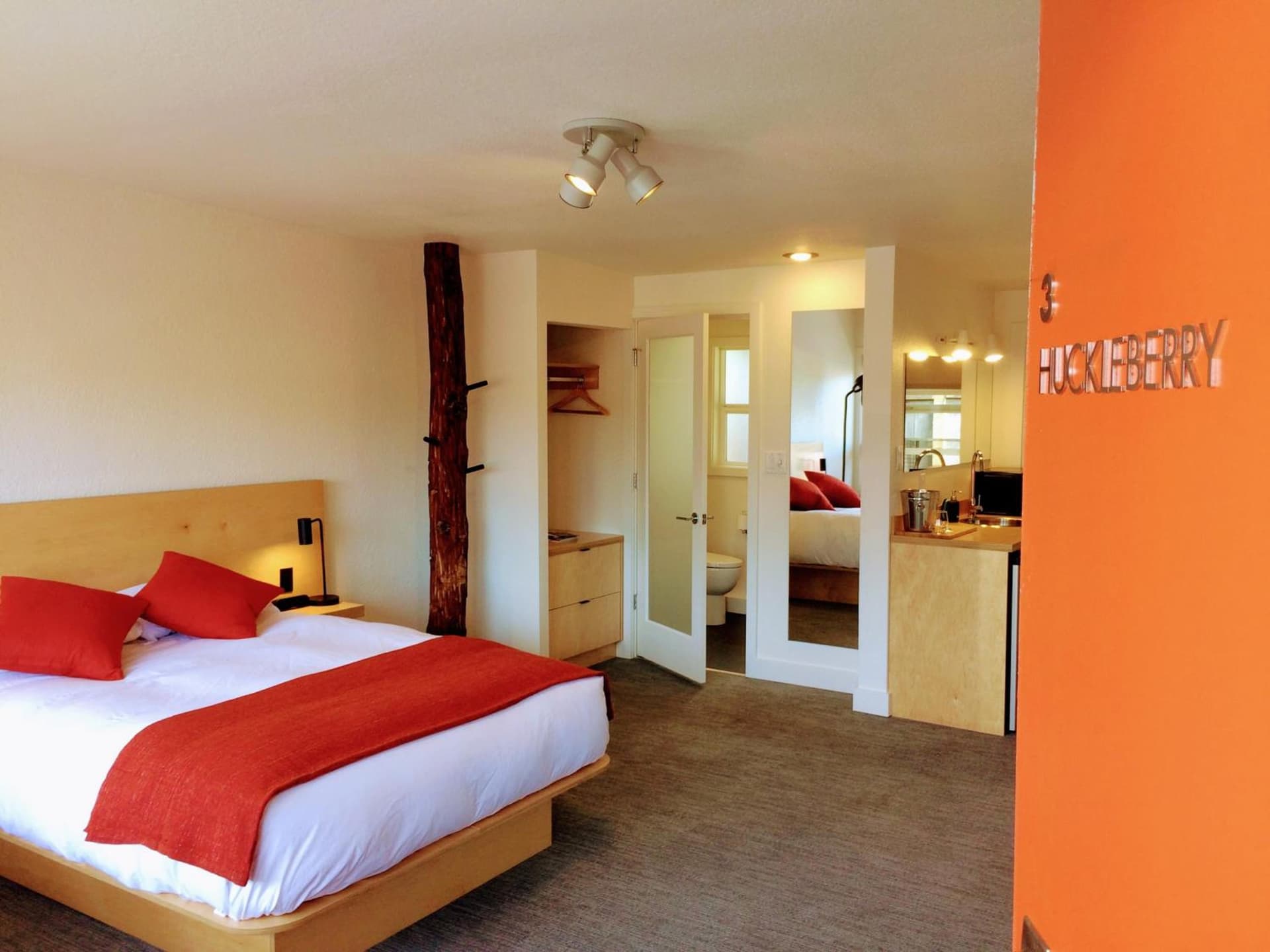 Heliotrope Hotel gallery photo in Bellingham, WA — image 15