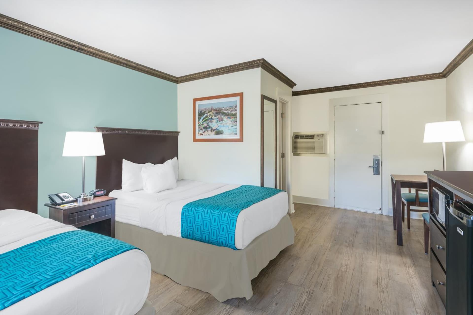 Days Inn by Wyndham Ocean City Oceanfront gallery photo in Ocean City, MD — image 94