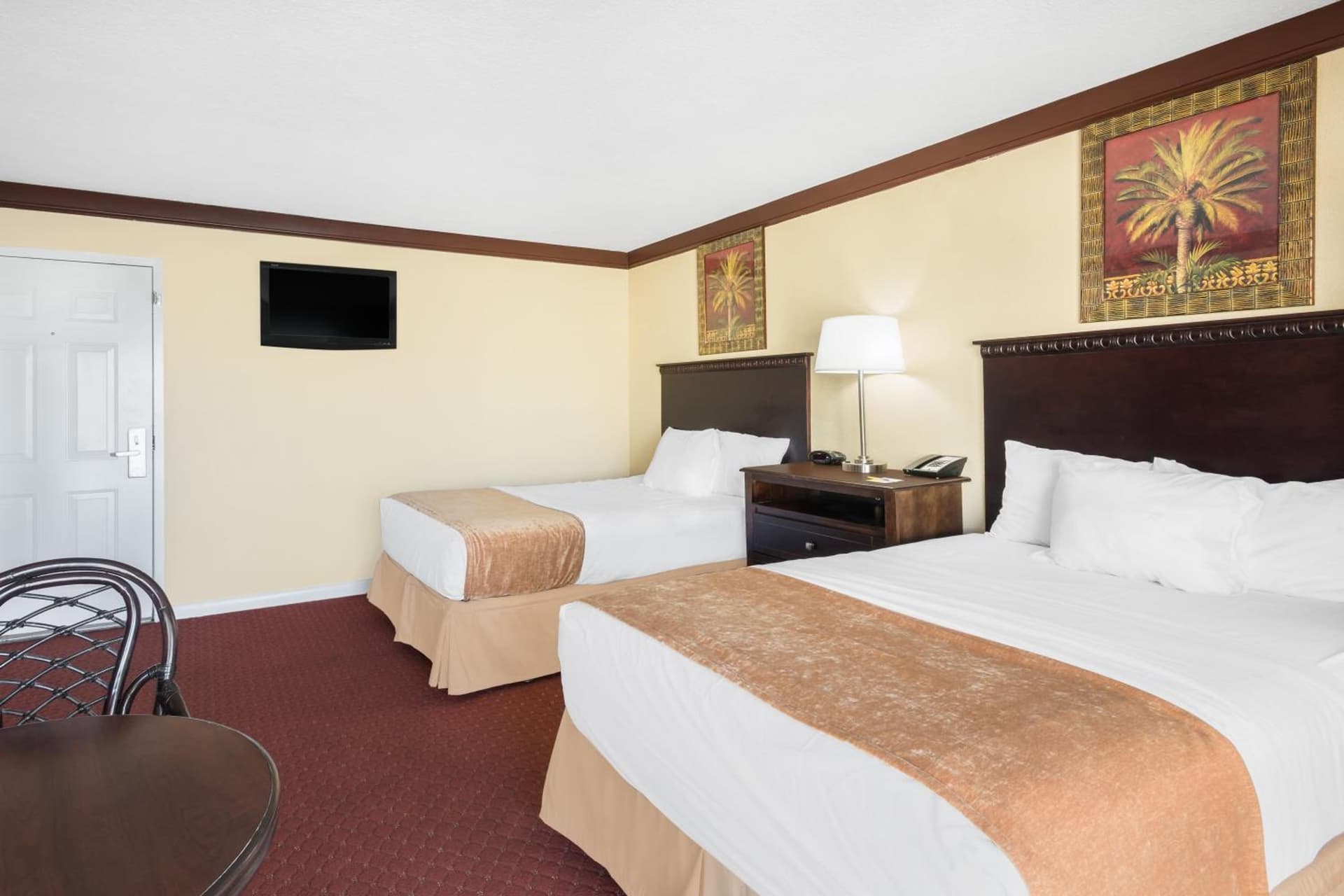 Days Inn by Wyndham Ocean City Oceanfront gallery photo in Ocean City, MD — image 44