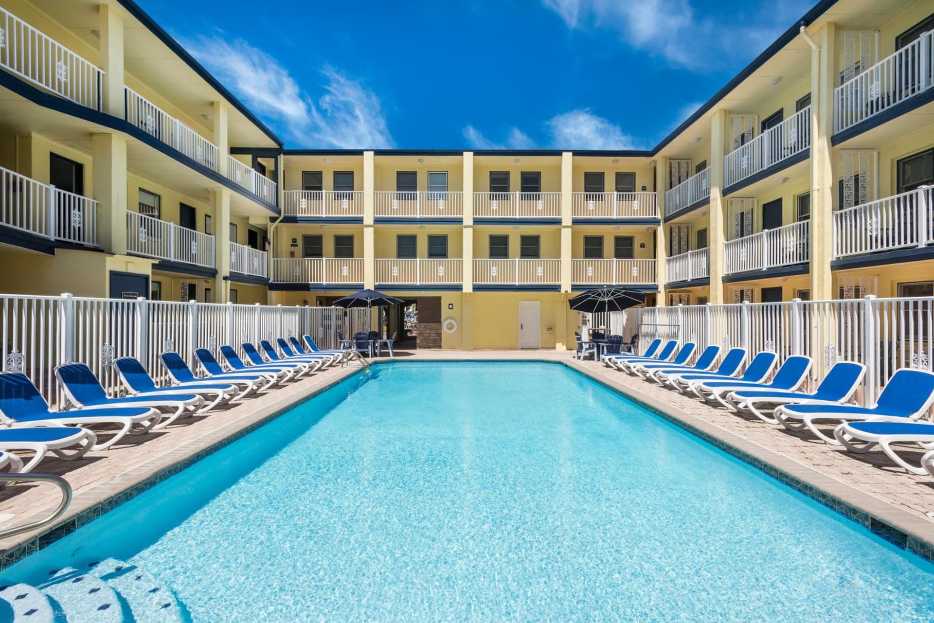 Days Inn by Wyndham Ocean City Oceanfront property views in Ocean City, MD — gallery photo 3