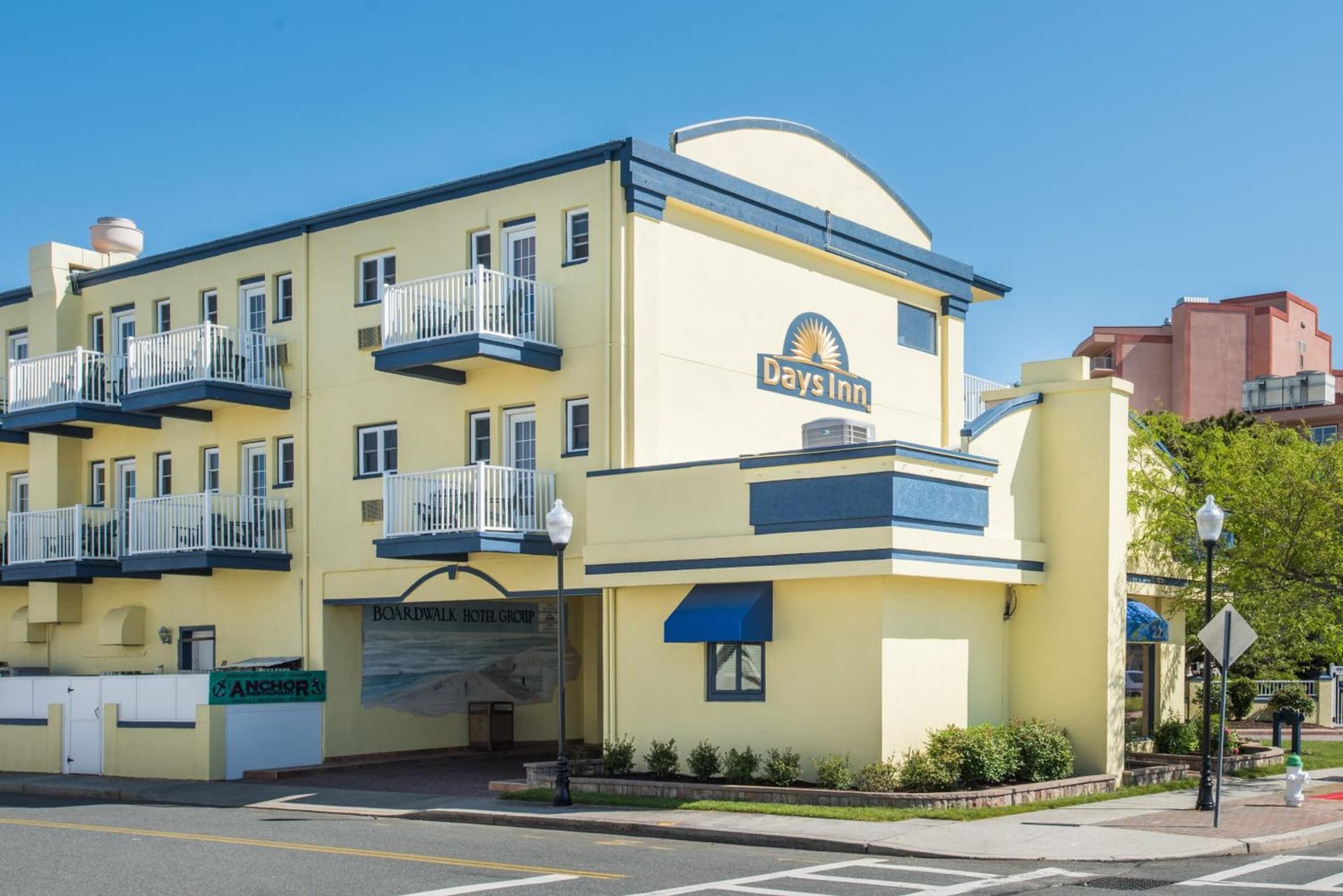 Days Inn by Wyndham Ocean City Oceanfront gallery photo in Ocean City, MD — image 64