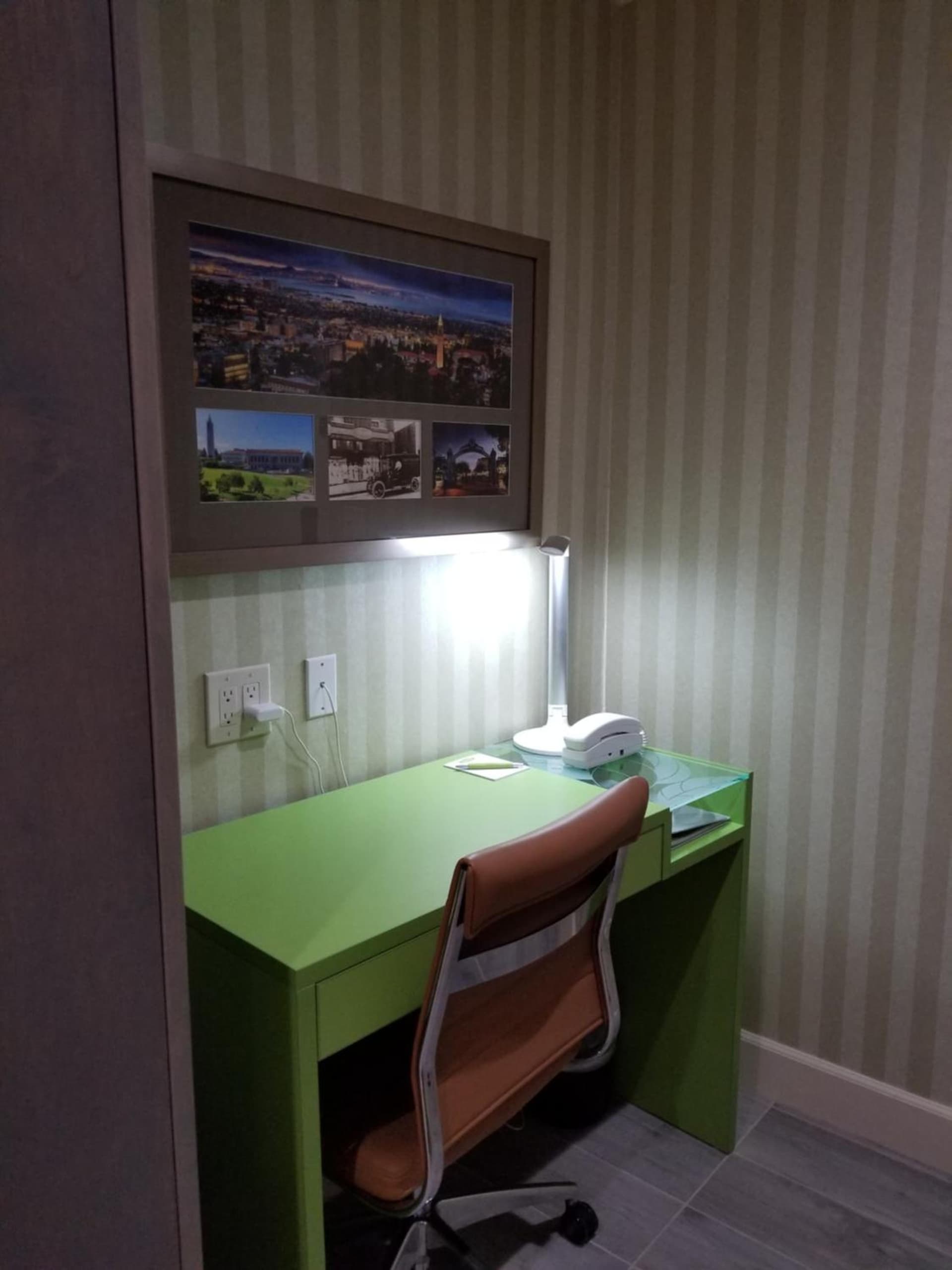 SenS Hotel & Vanne Bistro Berkeley gallery photo in Berkeley, CA — image 24