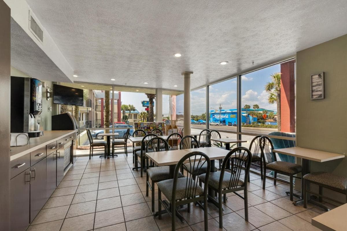 Ramada by Wyndham Panama City Beach / Beachfront property views in Panama City Beach, FL — gallery photo 3
