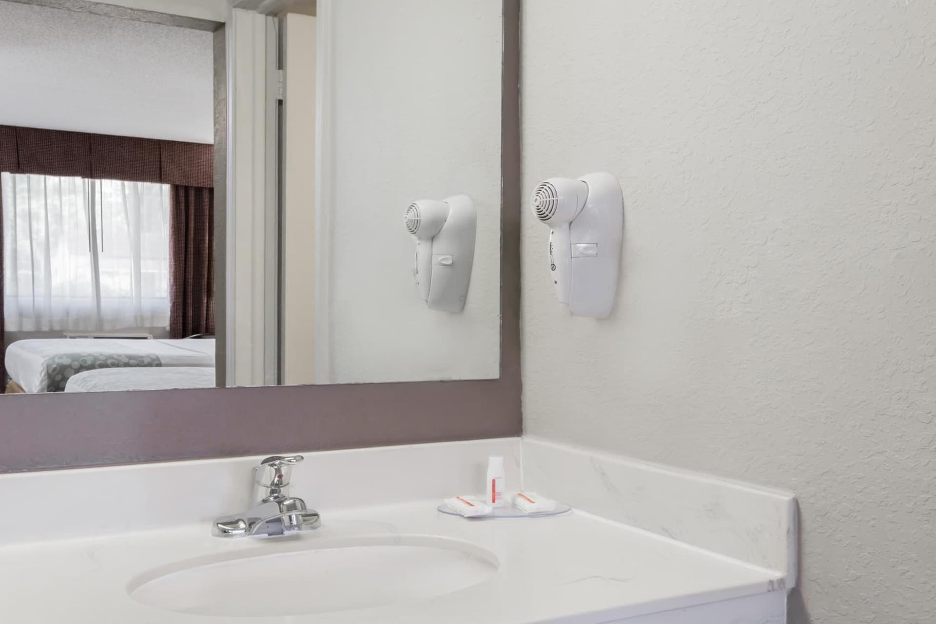 Days Inn by Wyndham St Augustine/Historic Downtown gallery photo in St. Augustine, FL — image 4