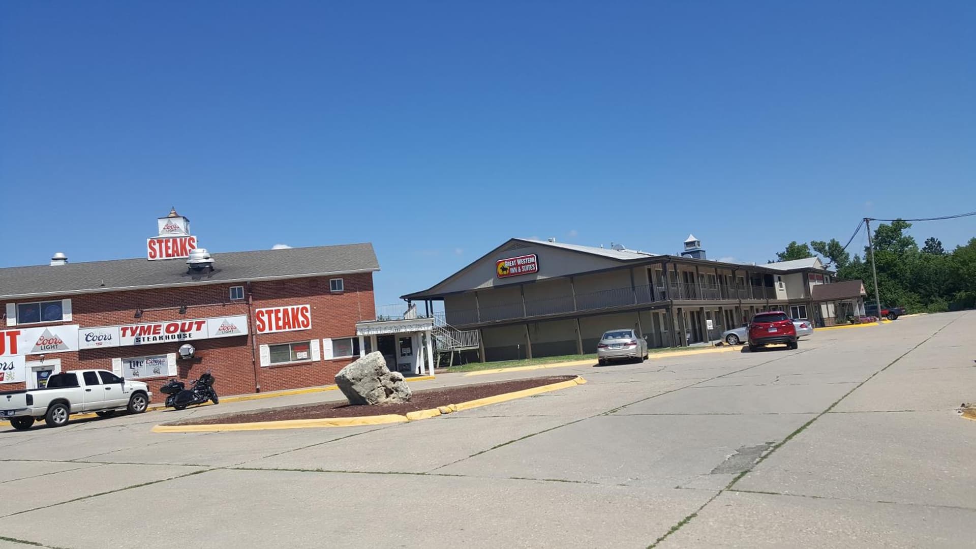 Great Western Inn property views in Junction City, KS — gallery photo 3